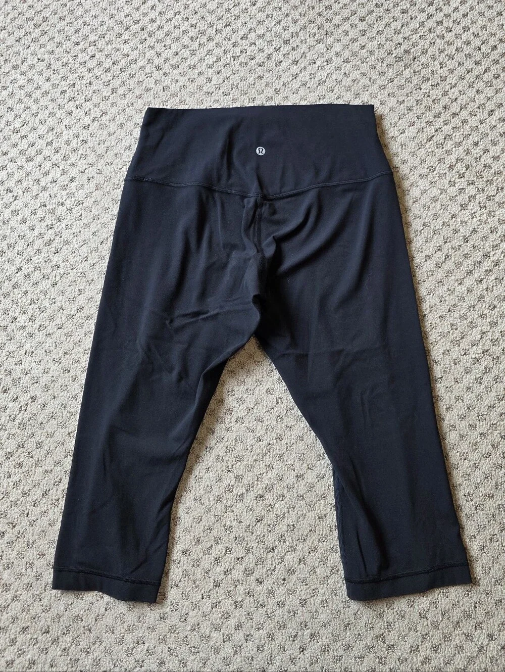 lululemon athletica Align Black Capri Leggings